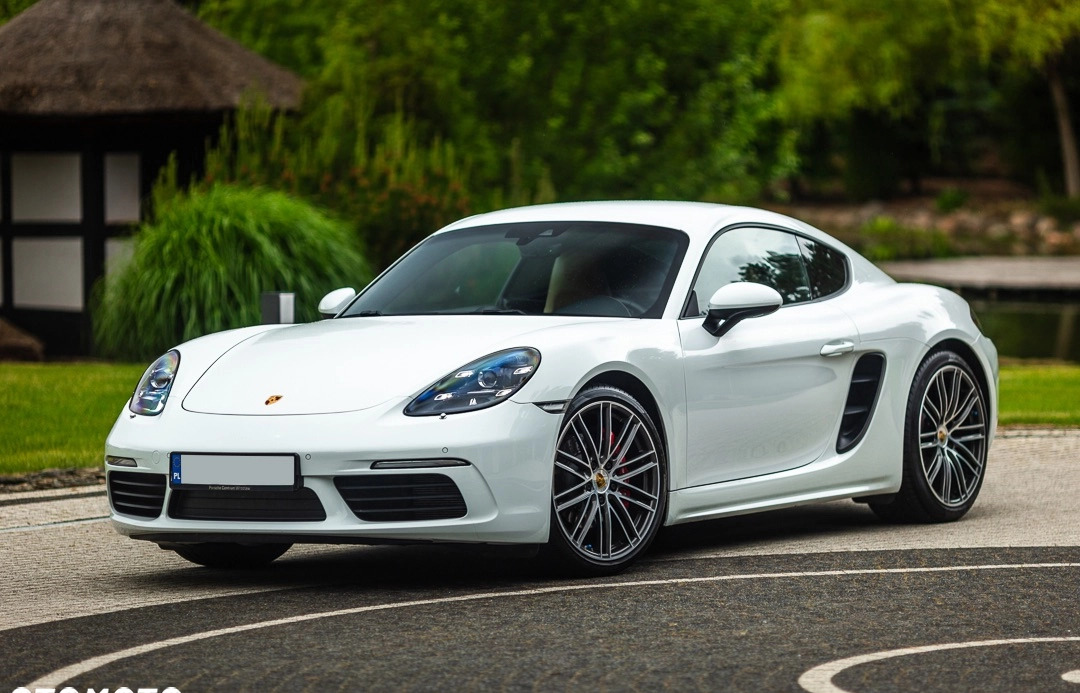 Porsche 718 Cayman cena 355000 przebieg: 15000, rok produkcji 2018 z Pruszcz Gdański małe 742